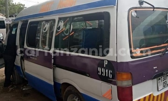 Buy Used Toyota Hiace White Car in Dar es Salaam in Dar es Salaam Buy Used Toyota Hiace White Car in Dar es Salaam in Dar es Salaam