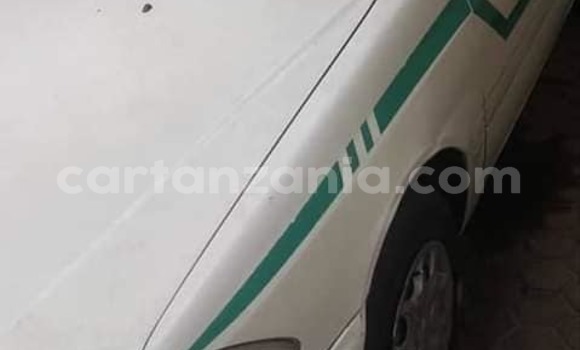 Nunua Ilio tumika Toyota Carina Nyeupe Gari ndani ya Dar es Salaam nchini Dar es Salaam Nunua Ilio tumika Toyota Carina Nyeupe Gari ndani ya Dar es Salaam nchini Dar es Salaam