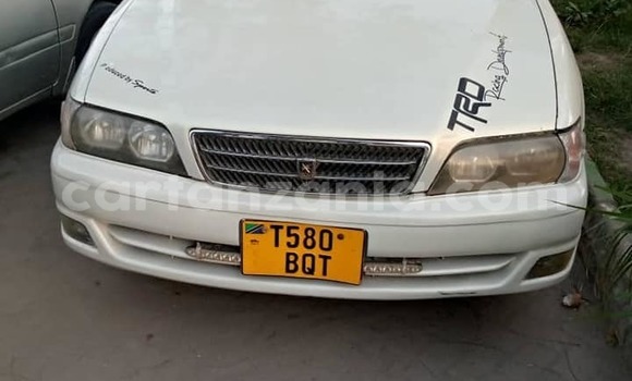 Nunua Ilio tumika Toyota Chaser Nyeupe Gari ndani ya Dar es Salaam nchini Dar es Salaam Nunua Ilio tumika Toyota Chaser Nyeupe Gari ndani ya Dar es Salaam nchini Dar es Salaam