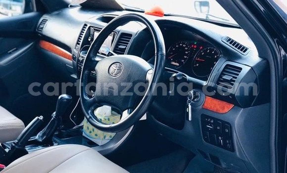Nunua Ilio tumika Toyota Land Cruiser Prado Nyeusi Gari ndani ya Dar es Salaam nchini Dar es Salaam Nunua Ilio tumika Toyota Land Cruiser Prado Nyeusi Gari ndani ya Dar es Salaam nchini Dar es Salaam
