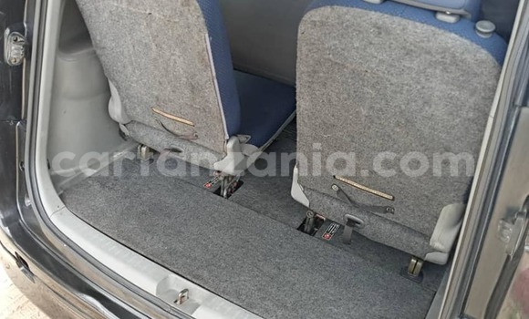 Nunua Ilio tumika Toyota Sienta Nyeusi Gari ndani ya Dar es Salaam nchini Dar es Salaam Nunua Ilio tumika Toyota Sienta Nyeusi Gari ndani ya Dar es Salaam nchini Dar es Salaam