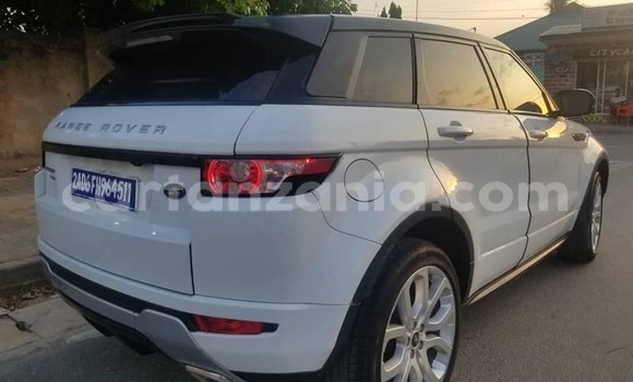 Nunua Ilio tumika Land Rover Range Rover Evoque Nyeupe Gari ndani ya Dar es Salaam nchini Dar es Salaam Nunua Ilio tumika Land Rover Range Rover Evoque Nyeupe Gari ndani ya Dar es Salaam nchini Dar es Salaam