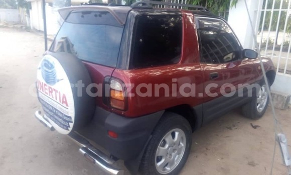 Nunua Ilio tumika Toyota RAV4 Nyekundu Gari ndani ya Dar es Salaam nchini Dar es Salaam Nunua Ilio tumika Toyota RAV4 Nyekundu Gari ndani ya Dar es Salaam nchini Dar es Salaam