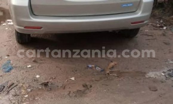 Nunua Ilio tumika Toyota Raum Fedha Gari ndani ya Dar es Salaam nchini Dar es Salaam Nunua Ilio tumika Toyota Raum Fedha Gari ndani ya Dar es Salaam nchini Dar es Salaam