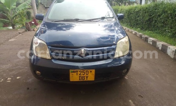 Buy Used Toyota IST Blue Car in Dar es Salaam in Dar es Salaam