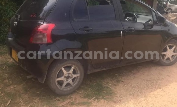 Nunua Ilio tumika Toyota Vitz Nyeusi Gari ndani ya Dar es Salaam nchini Dar es Salaam Nunua Ilio tumika Toyota Vitz Nyeusi Gari ndani ya Dar es Salaam nchini Dar es Salaam