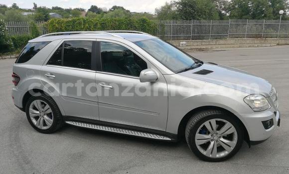 Buy Used Mercedes‒Benz ML–Class Silver Car in Dar es Salaam in Dar es Salaam Buy Used Mercedes‒Benz ML–Class Silver Car in Dar es Salaam in Dar es Salaam