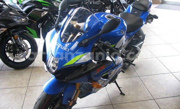 Nunua Ilio tumika Suzuki GSXR Bluu Bike ndani ya Songea nchini Ruvuma Nunua Ilio tumika Suzuki GSXR Bluu Bike ndani ya Songea nchini Ruvuma
