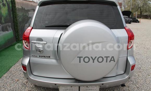 Nunua Ilio tumika Toyota RAV4 Nyingine Gari ndani ya Dar es Salaam nchini Dar es Salaam Nunua Ilio tumika Toyota RAV4 Nyingine Gari ndani ya Dar es Salaam nchini Dar es Salaam