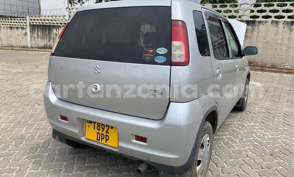 Buy Used Suzuki Kei Silver Car in Dar es Salaam in Dar es Salaam Buy Used Suzuki Kei Silver Car in Dar es Salaam in Dar es Salaam