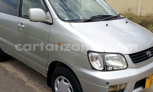 Nunua Ilio tumika Toyota Noah Fedha Gari ndani ya Dar es Salaam nchini Dar es Salaam Nunua Ilio tumika Toyota Noah Fedha Gari ndani ya Dar es Salaam nchini Dar es Salaam