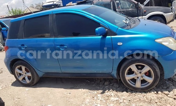 Buy Used Toyota IST Blue Car in Dar es Salaam in Dar es Salaam