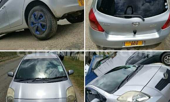 Nunua Ilio tumika Toyota Vitz Fedha Gari ndani ya Dar es Salaam nchini Dar es Salaam Nunua Ilio tumika Toyota Vitz Fedha Gari ndani ya Dar es Salaam nchini Dar es Salaam