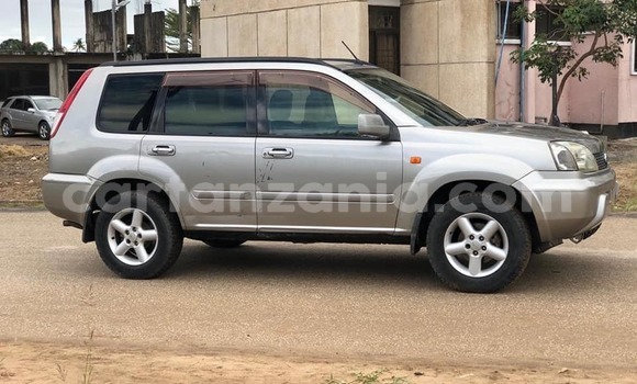 Nunua Ilio tumika Nissan X–Trail Fedha Gari ndani ya Dar es Salaam nchini Dar es Salaam Nunua Ilio tumika Nissan X–Trail Fedha Gari ndani ya Dar es Salaam nchini Dar es Salaam