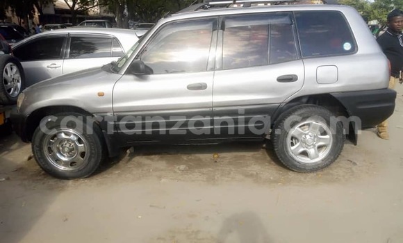 Nunua Ilio tumika Toyota RAV4 Fedha Gari ndani ya Dar es Salaam nchini Dar es Salaam Nunua Ilio tumika Toyota RAV4 Fedha Gari ndani ya Dar es Salaam nchini Dar es Salaam
