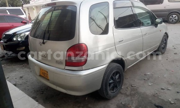 Nunua Ilio tumika Toyota Spacio Nyeupe Gari ndani ya Dar es Salaam nchini Dar es Salaam Nunua Ilio tumika Toyota Spacio Nyeupe Gari ndani ya Dar es Salaam nchini Dar es Salaam
