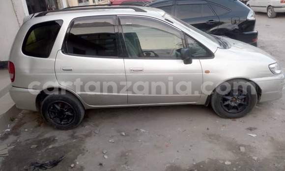 Nunua Ilio tumika Toyota Spacio Nyeupe Gari ndani ya Dar es Salaam nchini Dar es Salaam Nunua Ilio tumika Toyota Spacio Nyeupe Gari ndani ya Dar es Salaam nchini Dar es Salaam