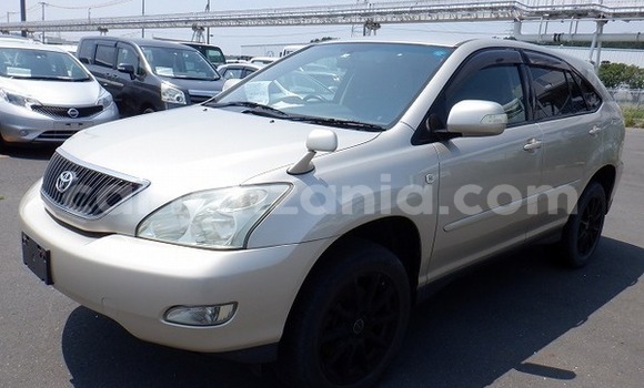 Nunua Ilio tumika Toyota Harrier Fedha Gari ndani ya Dar es Salaam nchini Dar es Salaam Nunua Ilio tumika Toyota Harrier Fedha Gari ndani ya Dar es Salaam nchini Dar es Salaam