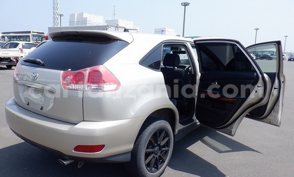 Nunua Ilio tumika Toyota Harrier Fedha Gari ndani ya Dar es Salaam nchini Dar es Salaam Nunua Ilio tumika Toyota Harrier Fedha Gari ndani ya Dar es Salaam nchini Dar es Salaam