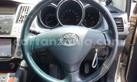 Nunua Ilio tumika Toyota Harrier Fedha Gari ndani ya Dar es Salaam nchini Dar es Salaam Nunua Ilio tumika Toyota Harrier Fedha Gari ndani ya Dar es Salaam nchini Dar es Salaam