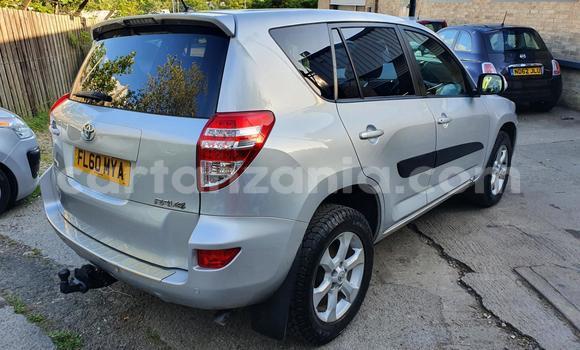 Nunua Ilio tumika Toyota Vanguard Nyingine Gari ndani ya Dar es Salaam nchini Dar es Salaam Nunua Ilio tumika Toyota Vanguard Nyingine Gari ndani ya Dar es Salaam nchini Dar es Salaam
