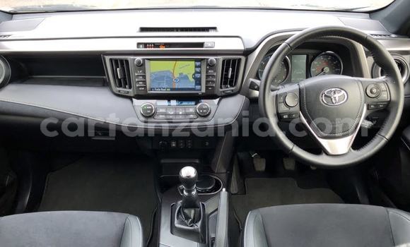 Nunua Ilio tumika Toyota RAV4 Nyingine Gari ndani ya Dar es Salaam nchini Dar es Salaam Nunua Ilio tumika Toyota RAV4 Nyingine Gari ndani ya Dar es Salaam nchini Dar es Salaam