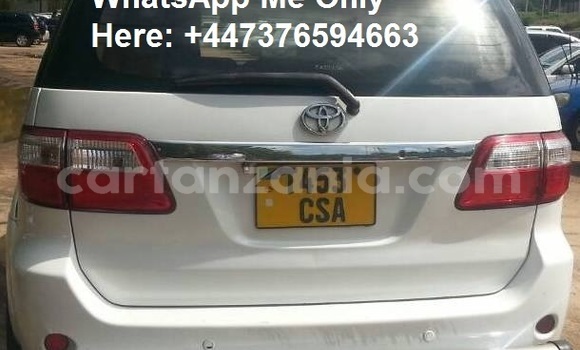 Buy Used Toyota Fortuner White Car in Dar es Salaam in Dar es Salaam Buy Used Toyota Fortuner White Car in Dar es Salaam in Dar es Salaam