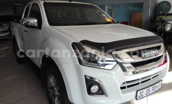 Buy Used Isuzu KB White Car in Arusha in Arusha