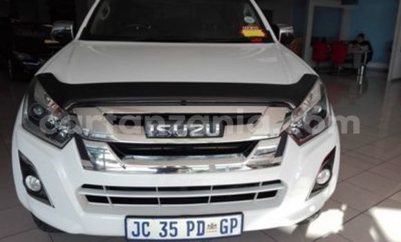 Buy Used Isuzu KB White Car in Arusha in Arusha Buy Used Isuzu KB White Car in Arusha in Arusha