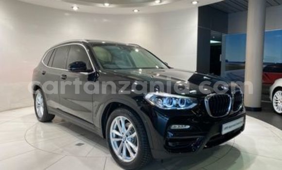 Nunua Ilio tumika BMW X3 Nyeusi Gari ndani ya Dar es Salaam nchini Dar es Salaam
