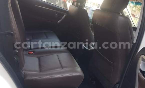 Buy Used Toyota Fortuner White Car in Ileje in Songwe Buy Used Toyota Fortuner White Car in Ileje in Songwe