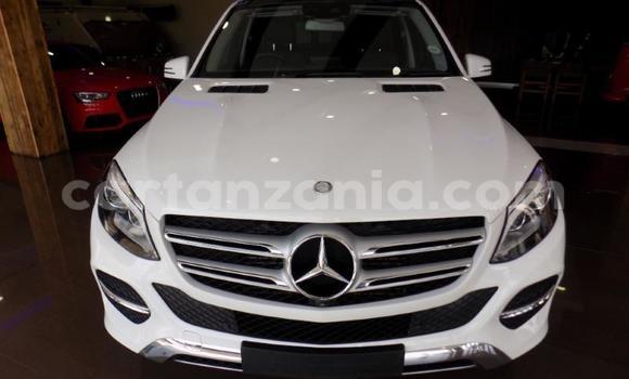 Buy Used Mercedes‒Benz GLE White Car in Arusha in Arusha Buy Used Mercedes‒Benz GLE White Car in Arusha in Arusha