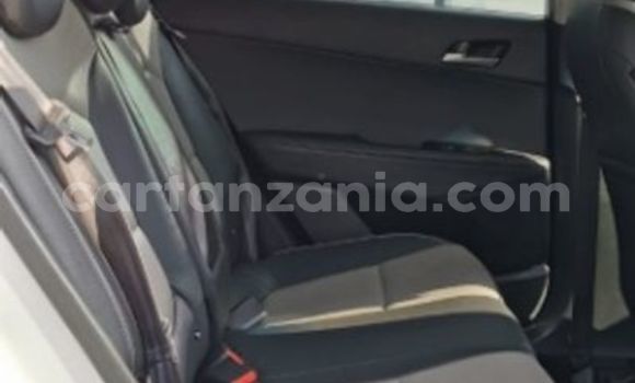 Buy Used Hyundai Creta White Car in Arusha in Arusha Buy Used Hyundai Creta White Car in Arusha in Arusha
