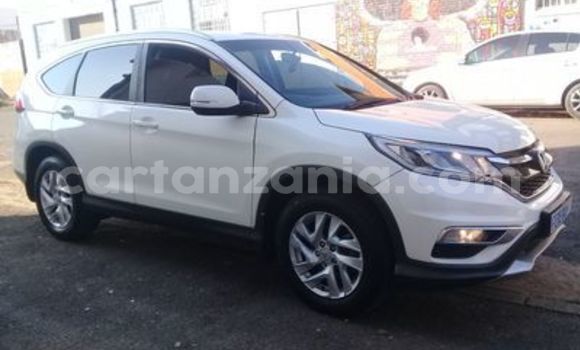 Buy Used Honda CR–V White Car in Arusha in Arusha