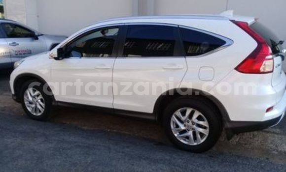 Buy Used Honda CR–V White Car in Arusha in Arusha Buy Used Honda CR–V White Car in Arusha in Arusha