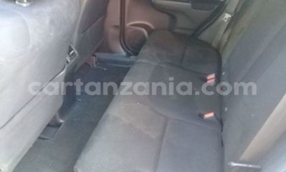 Buy Used Honda CR–V White Car in Arusha in Arusha Buy Used Honda CR–V White Car in Arusha in Arusha