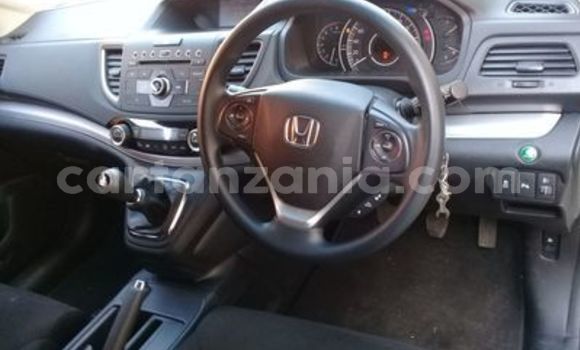 Buy Used Honda CR–V White Car in Arusha in Arusha Buy Used Honda CR–V White Car in Arusha in Arusha