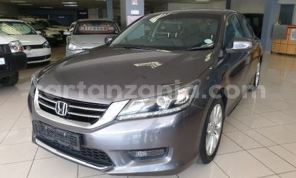 Buy Used Honda Accord Other Car in Dar es Salaam in Dar es Salaam Buy Used Honda Accord Other Car in Dar es Salaam in Dar es Salaam