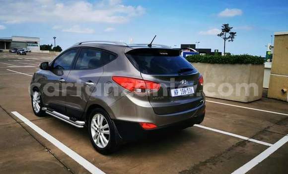 Buy Used Hyundai ix35 Silver Car in Bahi in Dodoma Buy Used Hyundai ix35 Silver Car in Bahi in Dodoma