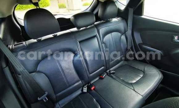 Buy Used Hyundai ix35 Silver Car in Bahi in Dodoma Buy Used Hyundai ix35 Silver Car in Bahi in Dodoma