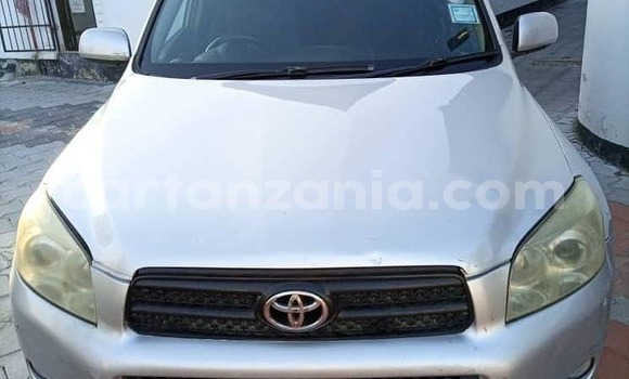 Buy Used Toyota RAV4 Silver Car in Dar es Salaam in Dar es Salaam