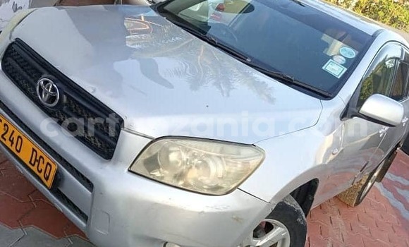 Nunua Ilio tumika Toyota RAV4 Fedha Gari ndani ya Dar es Salaam nchini Dar es Salaam Nunua Ilio tumika Toyota RAV4 Fedha Gari ndani ya Dar es Salaam nchini Dar es Salaam