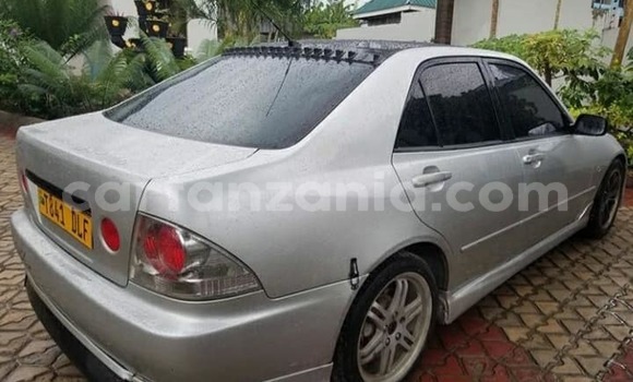 Buy Used Toyota Altezza Silver Car in Dar es Salaam in Dar es Salaam Buy Used Toyota Altezza Silver Car in Dar es Salaam in Dar es Salaam