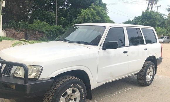Buy Used Nissan Patrol White Car in Dar es Salaam in Dar es Salaam