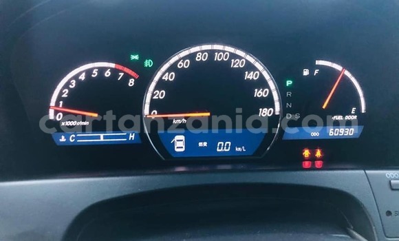 Buy Used Toyota Crown Silver Car in Dar es Salaam in Dar es Salaam Buy Used Toyota Crown Silver Car in Dar es Salaam in Dar es Salaam