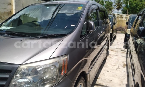 Buy Used Toyota Alphard Other Car in Dar es Salaam in Dar es Salaam Buy Used Toyota Alphard Other Car in Dar es Salaam in Dar es Salaam