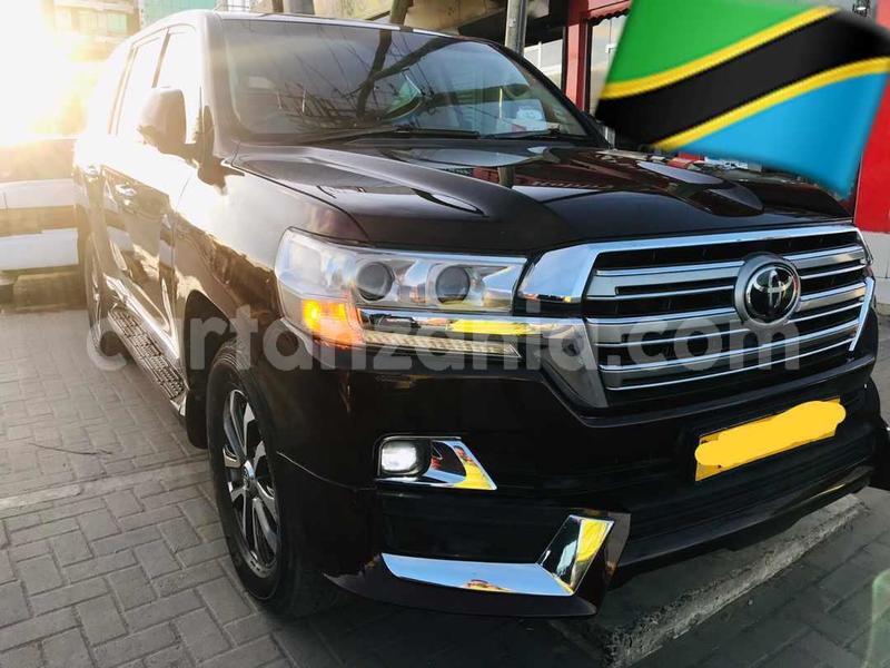 Hire Toyota Land Cruiser V8 VXR - Dar es salaam Tanzania