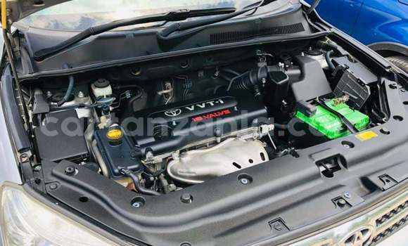 Buy Used Toyota RAV4 Silver Car in Dar es Salaam in Dar es Salaam Buy Used Toyota RAV4 Silver Car in Dar es Salaam in Dar es Salaam