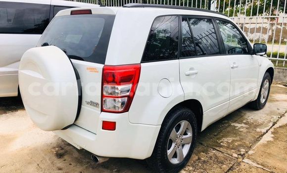 Buy Used Suzuki Grand Vitara White Car in Dar es Salaam in Dar es Salaam Buy Used Suzuki Grand Vitara White Car in Dar es Salaam in Dar es Salaam