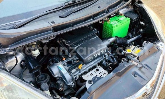 Buy Used Toyota Ractis Silver Car in Dar es Salaam in Dar es Salaam Buy Used Toyota Ractis Silver Car in Dar es Salaam in Dar es Salaam